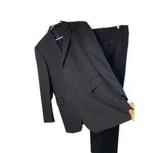Zanetti Men's Italian Pinstripe Suit Wool Size 44L Navy EUC Made in Italy 7258